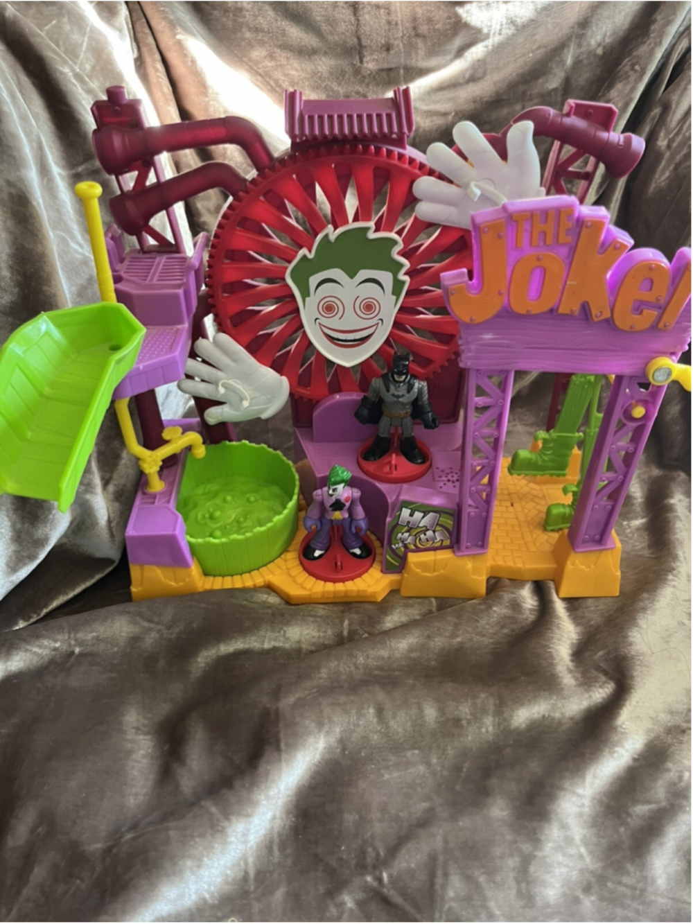 ORIGINAL Vintage 2014 Imaginext Batman Joker Funhouse PlayhouseW/ 2 FIGURES
